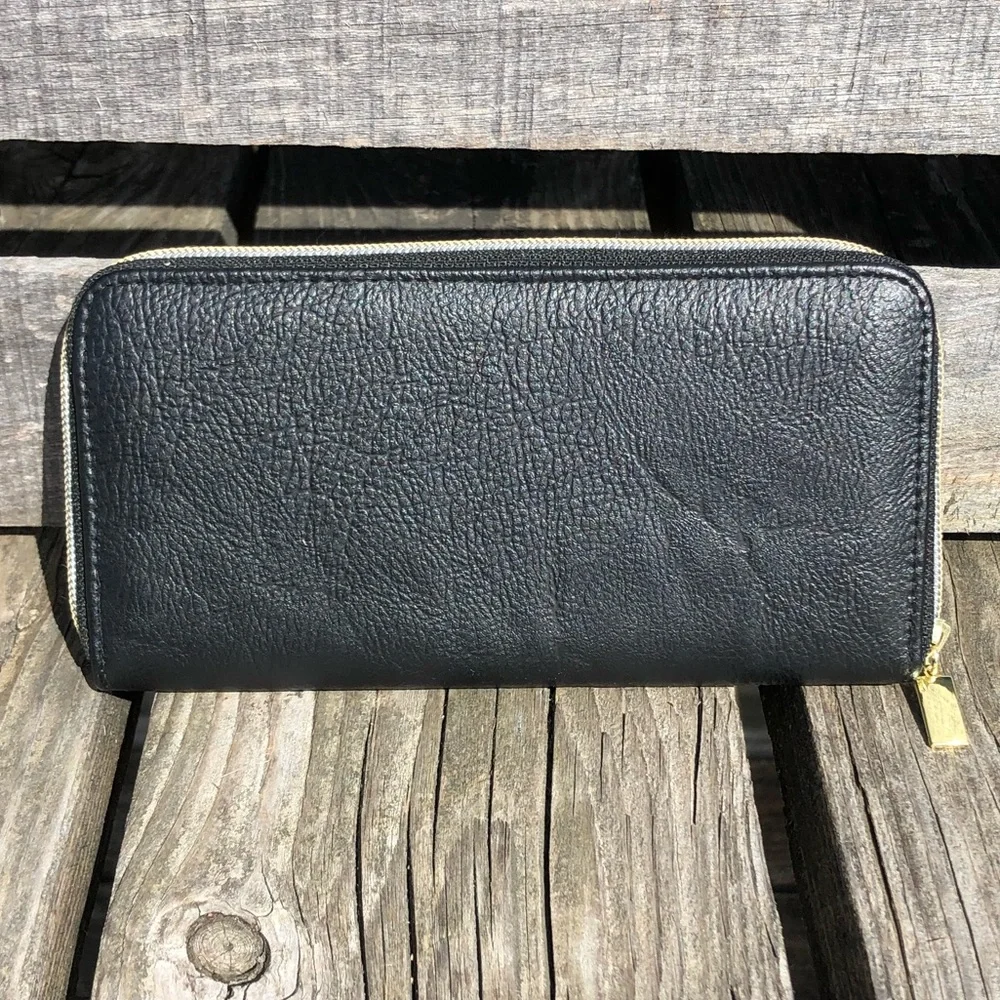 - Black Scroll Cut-Out Accordion Wallet! NEW!